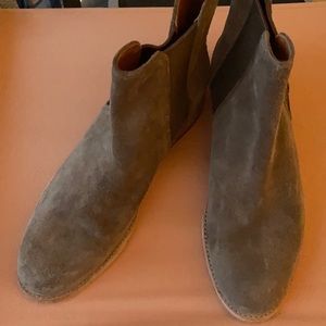 Arita two 24 Chelsea suede ankle boots.